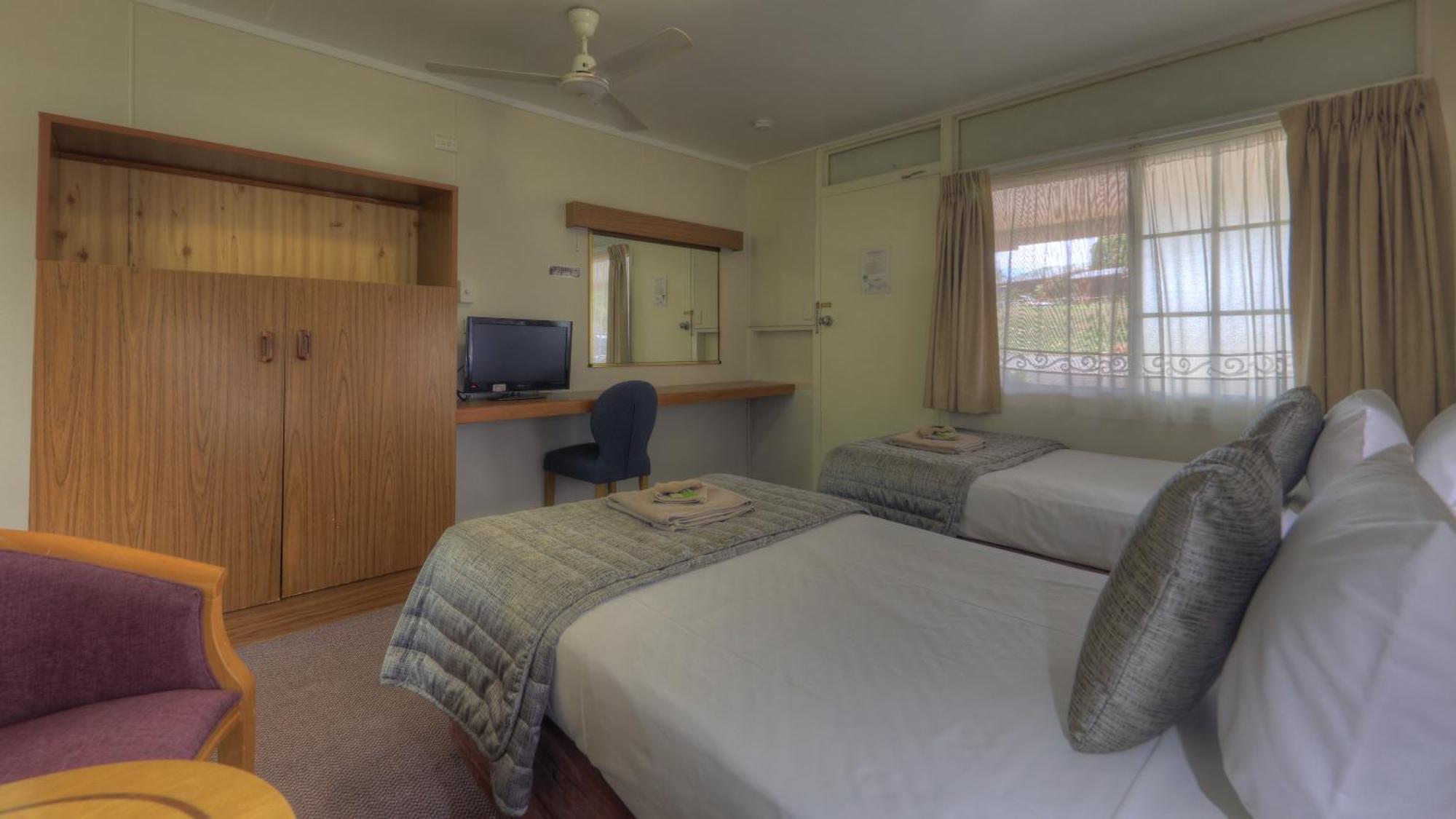 Atherton Hinterland Motel Room photo